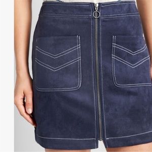 ModCloth Gotta Good Feeling Mini Skirt Size 14 Zip Front Faux Suede Blue